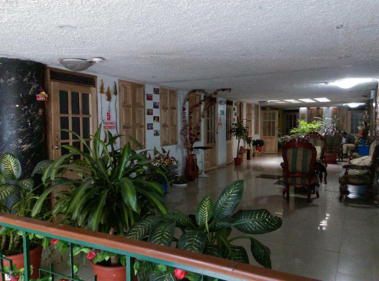 Hotel Escocie - Quito Exteriér fotografie